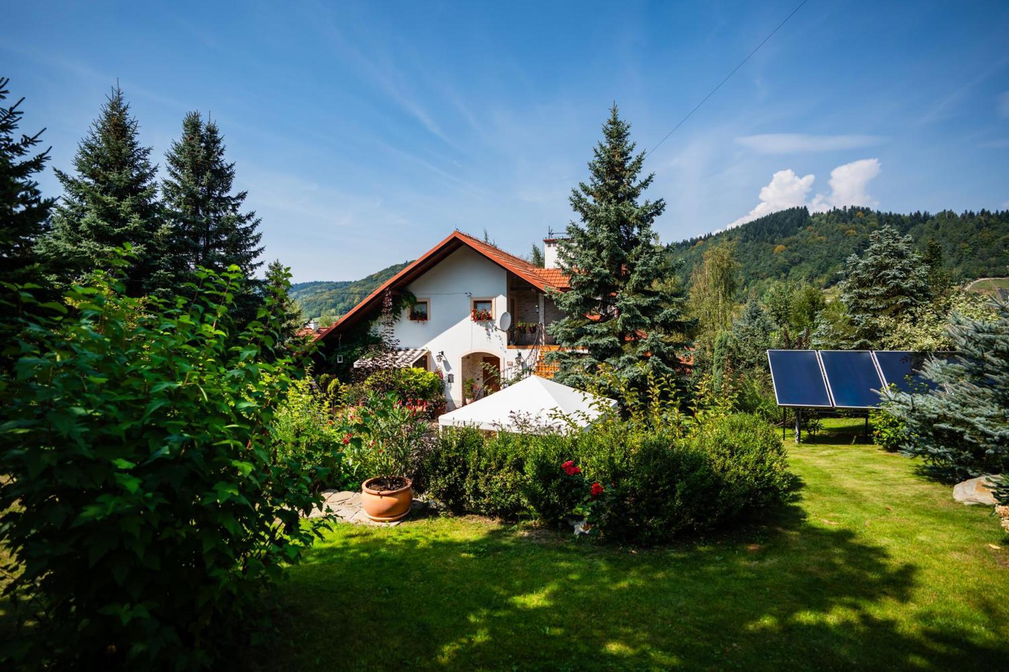 Forrest House Jacuzzi & Sauna Jasienica  ภายนอก รูปภาพ